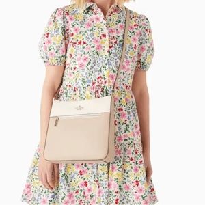Kate spade two tone crossbody. Neutral colors. Great condition
